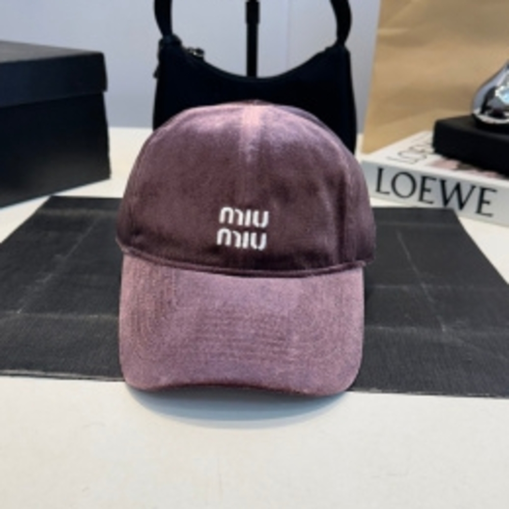🍷Miu Miu Burgundy Velvet Baseball Cap White Logo